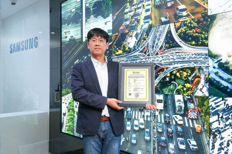 Samsung Gondol TKDN Produk Profesional Display Hampir 44 Persen