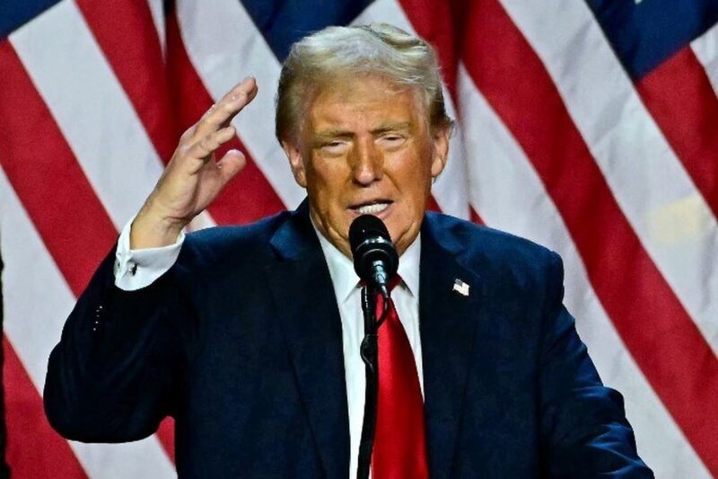 Presiden Donald Trump Akan Batalkan Perjanjian Kendaraan Listrik