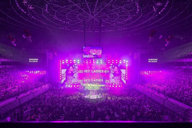 Samsung Vision AI Dukung Konser Rossa Here I Am, Menakjubkan Bagi 12 Ribu Penonton